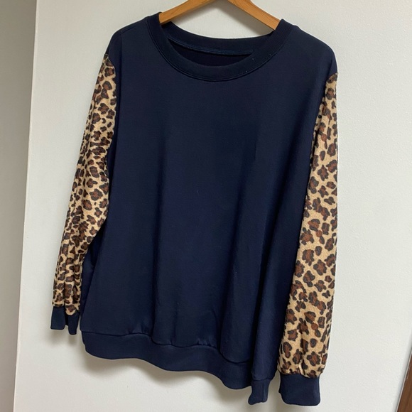 2 for $20 or 5 for $40
CUTE SWEATSHIRT - 1X - Picture 6 of 7